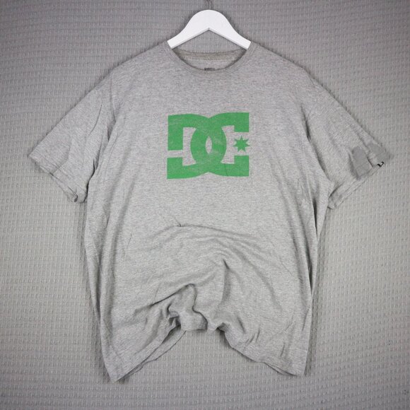 DC Logo Gray Tee - Picture 1 of 9